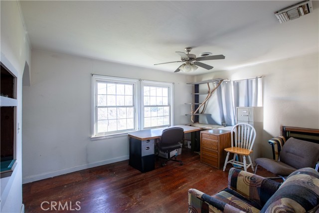 Image 12 of 24 For 3942 Marcus  