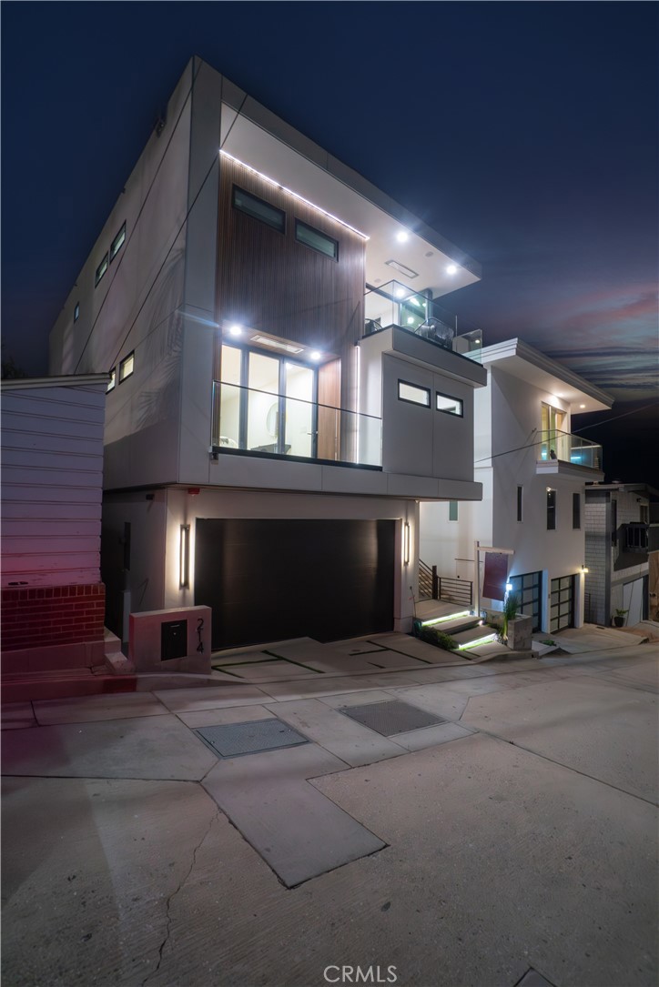 https://media.crmls.org/medias/1ba99f6d-0200-4c72-8863-28be668d1dcd.jpg?preset=X-Large
