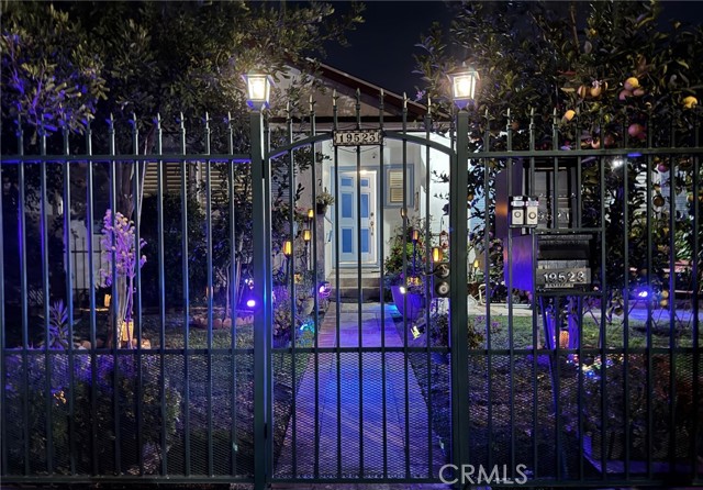 Detail Gallery Image 68 of 69 For 19523 Friar, Tarzana,  CA 91335 - 3 Beds | 2 Baths