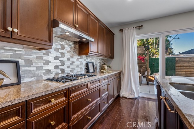 54 Revell Circle, Buena Park CA: https://media.crmls.org/medias/1baa387e-1cb8-4cbb-a0c8-14ec01f71289.jpg