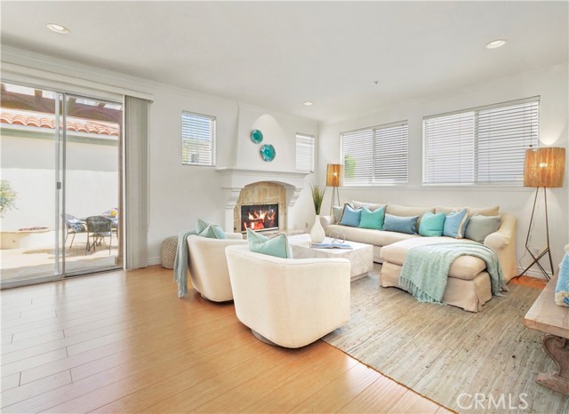 1907 Dufour Avenue, Redondo Beach, California 90278, 4 Bedrooms Bedrooms, ,2 BathroomsBathrooms,Residential,Sold,Dufour Avenue,SB22182771