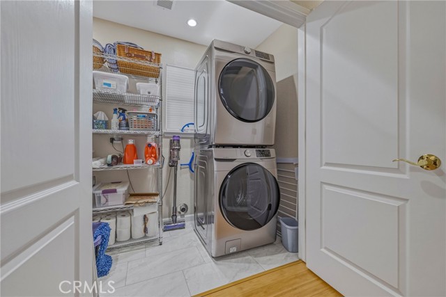 Detail Gallery Image 38 of 60 For 1282 Carolina, Merced,  CA 95340 - 4 Beds | 3 Baths