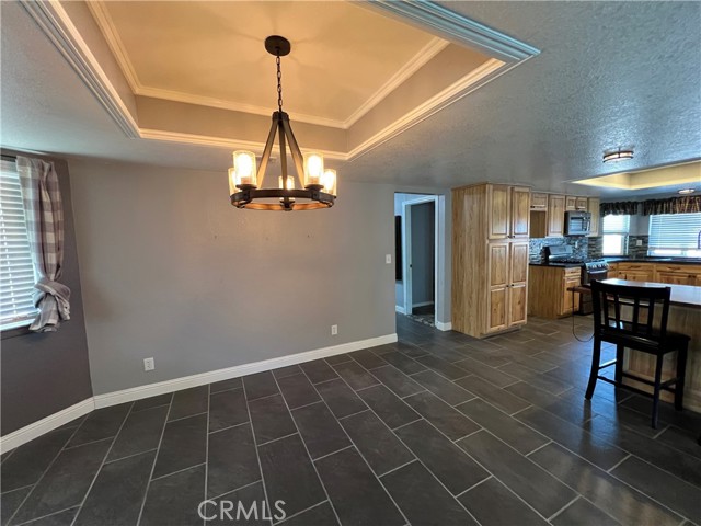 Detail Gallery Image 16 of 50 For 11575 Stuveling St, Oak Hills,  CA 92344 - 4 Beds | 2 Baths