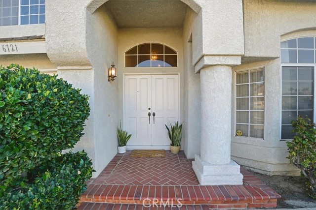 Detail Gallery Image 5 of 64 For 6721 Silver Oak, Riverside,  CA 92506 - 5 Beds | 3 Baths