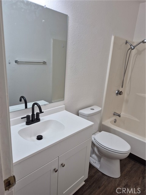 Detail Gallery Image 13 of 18 For 13508 Algonquin Rd #3,  Apple Valley,  CA 92308 - 2 Beds | 2 Baths