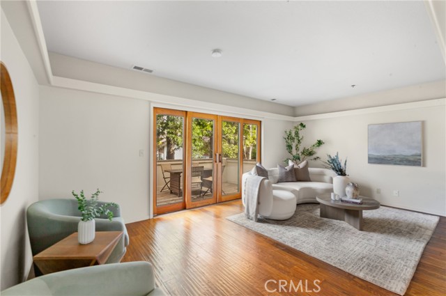 Detail Gallery Image 2 of 26 For 670 Chorro St #E,  San Luis Obispo,  CA 93401 - 2 Beds | 2/1 Baths