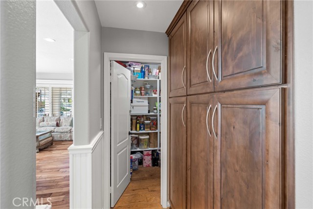 Detail Gallery Image 36 of 75 For 27371 Blueridge Dr, Valencia,  CA 91354 - 6 Beds | 4 Baths