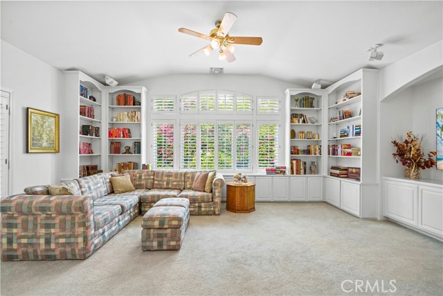 23301 Mariano Street photo 7