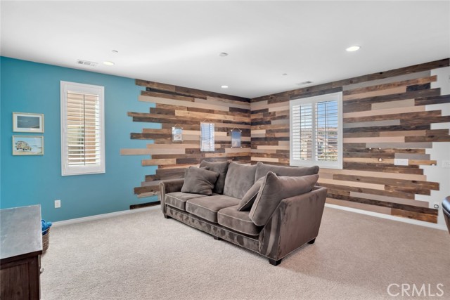 Image 19 of 57 For 22474 Flatwater Court