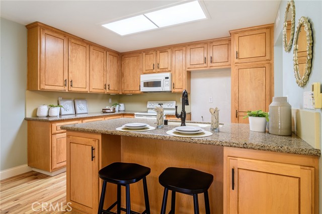 Detail Gallery Image 14 of 47 For 18230 Olympic Ct, Fountain Valley,  CA 92708 - 3 Beds | 2 Baths