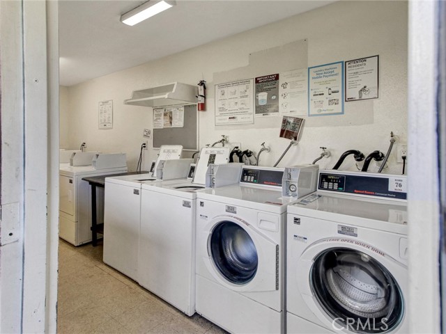 Detail Gallery Image 9 of 18 For 806 Coriander #C,  Torrance,  CA 90502 - 2 Beds | 2 Baths