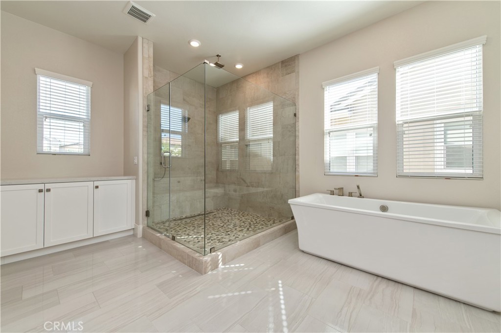 MLS #OC26151470 image #25