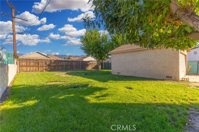 Detail Gallery Image 12 of 13 For 1190 W 14th, San Bernardino,  CA 92411 - 3 Beds | 1 Baths