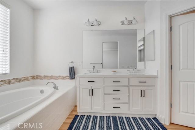 Image 14 of 32 For 4046 Europa  