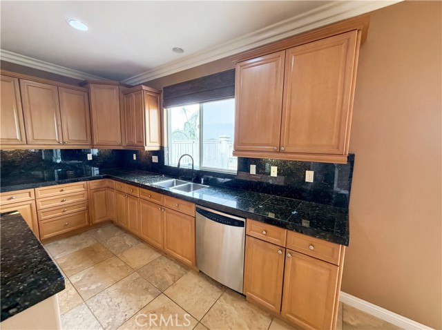 Detail Gallery Image 48 of 58 For 23 Plaza Modena, Lake Elsinore,  CA 92532 - 4 Beds | 3/1 Baths