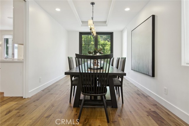 Detail Gallery Image 9 of 35 For 4322 Alcove Ave, Studio City,  CA 91604 - 5 Beds | 5 Baths