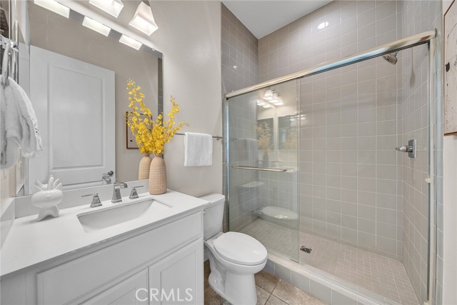 Detail Gallery Image 29 of 70 For 60 Sherwood, Irvine,  CA 92620 - 5 Beds | 6/1 Baths