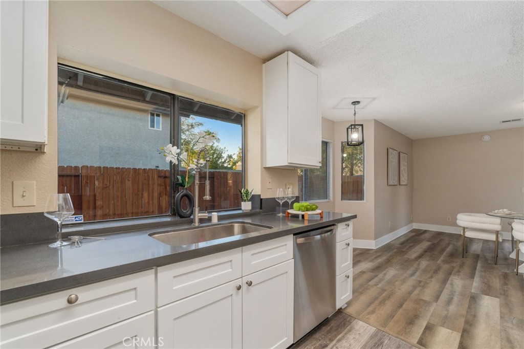 MLS #CV25226206 image #16