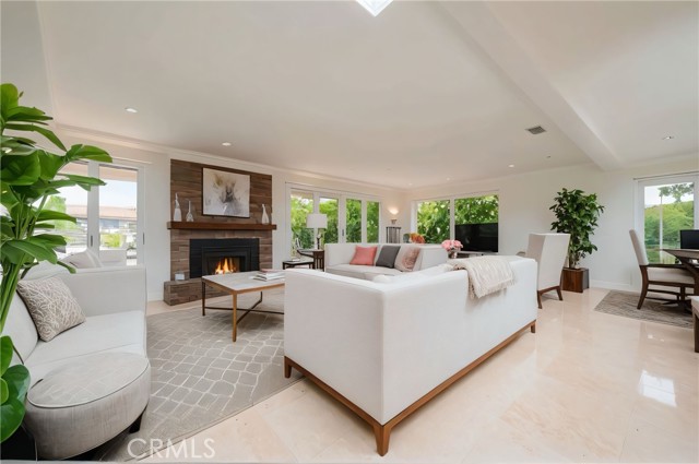 4621 Hampden Rd, Corona del Mar CA: https://media.crmls.org/medias/1bb82ee2-0df0-41d9-b886-4b948d39fdc9.jpg