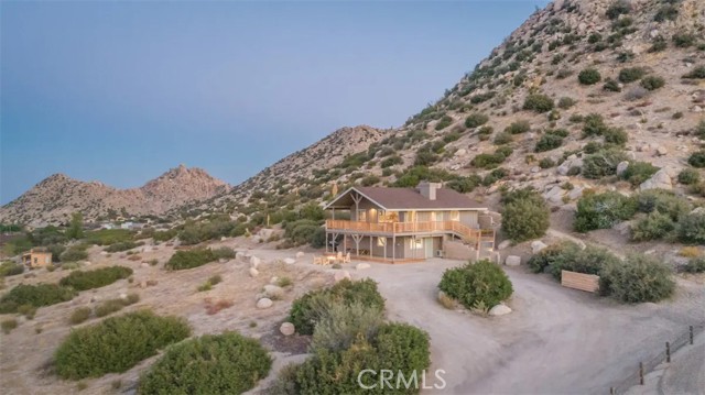 Detail Gallery Image 33 of 39 For 5637 Minna Gombell Ln, Pioneertown,  CA 92268 - 2 Beds | 2 Baths