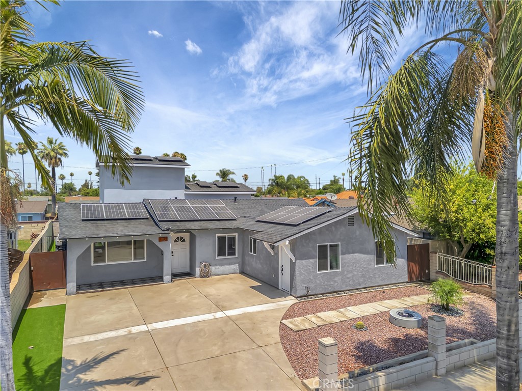 1115 Broadmoor Avenue