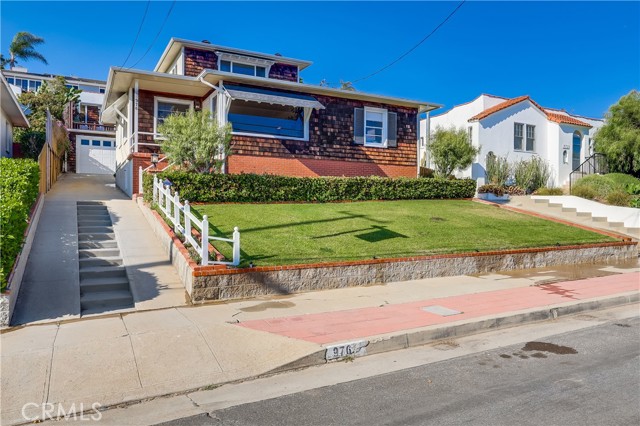 Detail Gallery Image 1 of 62 For 976 W 37th St, San Pedro,  CA 90731 - 4 Beds | 3 Baths