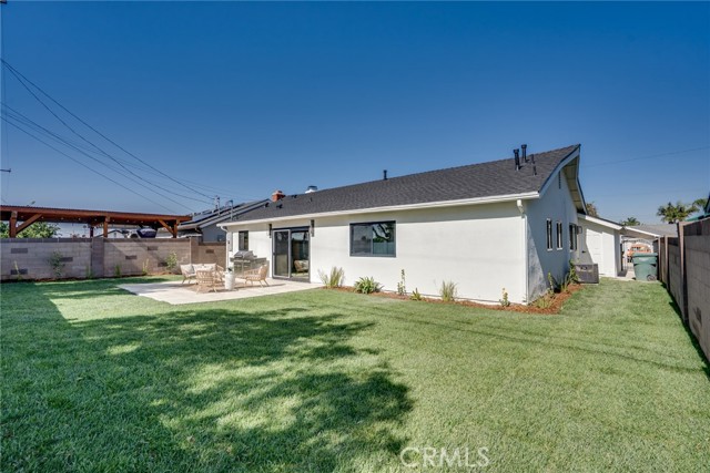 Detail Gallery Image 31 of 36 For 8342 Friesland Dr, Huntington Beach,  CA 92647 - 3 Beds | 2 Baths