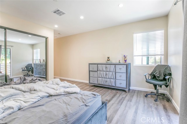 17465 Tuscan Drive, Granada Hills CA: https://media.crmls.org/medias/1bbb77dd-6d60-4efb-8bca-98e81dd69bf5.jpg