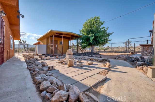 Detail Gallery Image 50 of 53 For 52376 Gamma Gulch Rd, Pioneertown,  CA 92268 - 2 Beds | 1 Baths