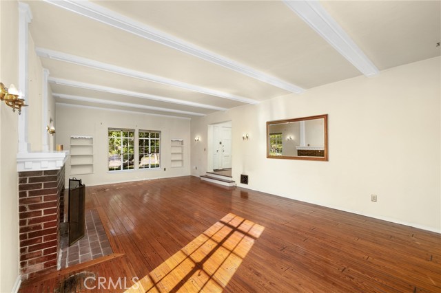 Detail Gallery Image 16 of 53 For 1534 Linda Vista Ave, Pasadena,  CA 91103 - 4 Beds | 2/1 Baths