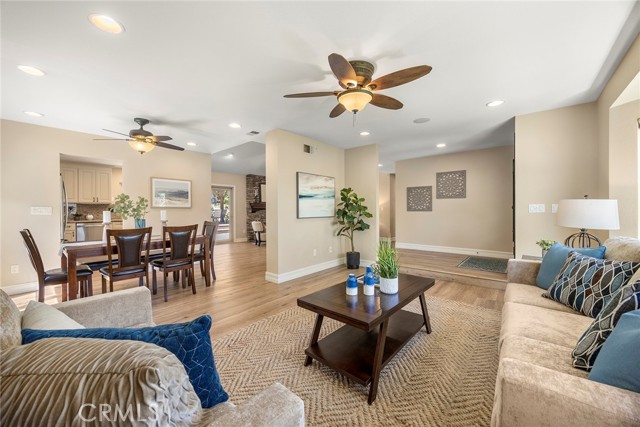 20711 Via Amarilla, Yorba Linda CA: https://media.crmls.org/medias/1bbc705e-f906-4100-a443-a1b0d7859bb5.jpg