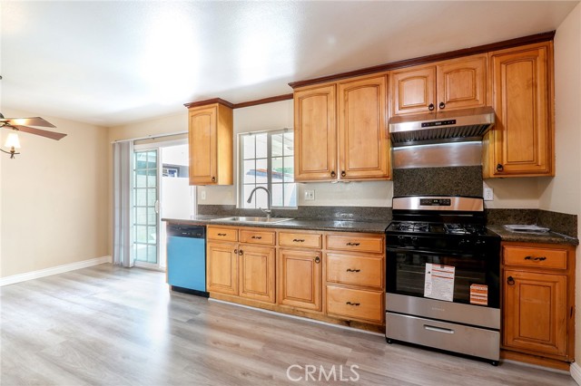 2857 S Desert Forest Avenue, Ontario CA: https://media.crmls.org/medias/1bbd58db-ff91-43b3-b352-f927b1a72994.jpg