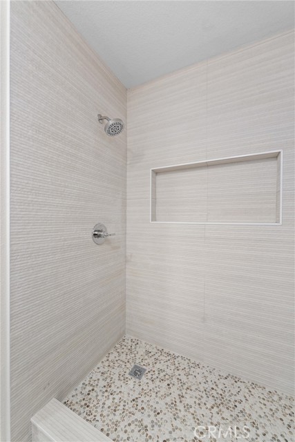 343 W Orchard Street, Rialto CA: https://media.crmls.org/medias/1bbe4146-d8a8-43d9-acfe-38d37610d43e.jpg