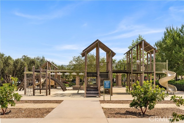 Detail Gallery Image 55 of 75 For 111 Donati, Irvine,  CA 92602 - 4 Beds | 3 Baths