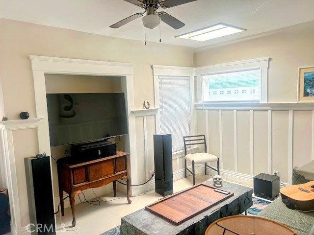 Detail Gallery Image 7 of 8 For 22 Paloma Ave #C,  Venice,  CA 90291 - 1 Beds | 1 Baths