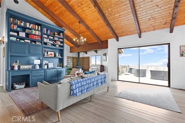 Detail Gallery Image 8 of 40 For 1041 Ritchie Rd #B,  Grover Beach,  CA 93433 - 3 Beds | 3/1 Baths