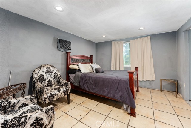 Detail Gallery Image 18 of 29 For 2851 S La Cadena Dr #165,  Colton,  CA 92324 - 3 Beds | 2 Baths