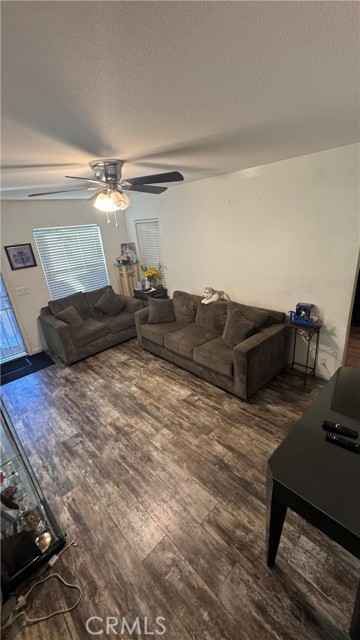 Detail Gallery Image 8 of 27 For 12700 Elliott Ave #516,  El Monte,  CA 91732 - 6 Beds | 3 Baths