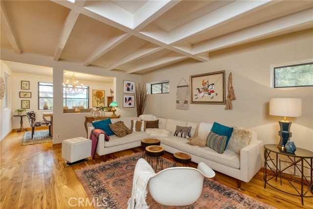 Photo of 673 Brookside Lane, Sierra Madre, CA 91024