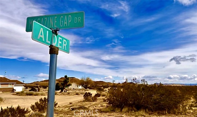 Detail Gallery Image 7 of 7 For 12220 Magazine Gap Dr, Mojave,  CA 93501 - – Beds | – Baths