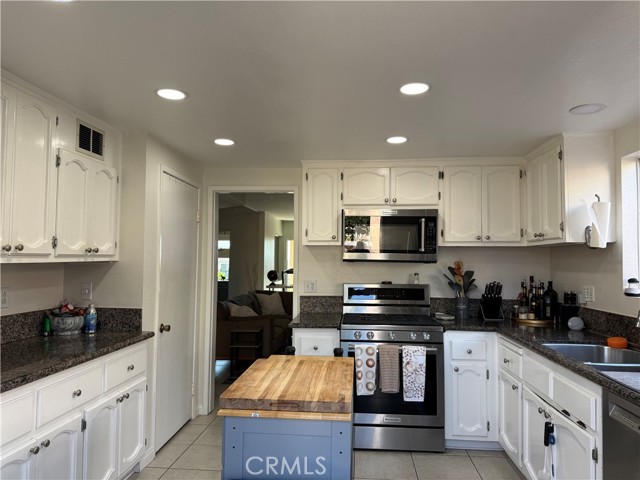 Detail Gallery Image 9 of 30 For 33555 via Corvalian, Dana Point,  CA 92629 - 3 Beds | 2/1 Baths