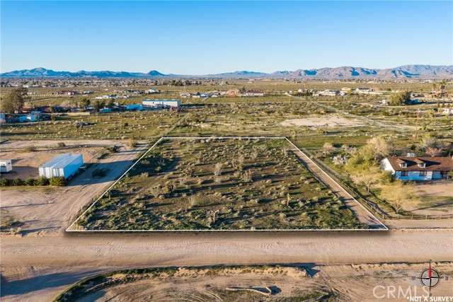 0 Moonbeam, Apple Valley CA: https://media.crmls.org/medias/1bc4adbb-a921-4807-b4f0-18c13b868810.jpg