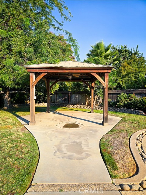 Detail Gallery Image 35 of 45 For 1654 W Vartikian Ave, Fresno,  CA 93711 - 3 Beds | 2/1 Baths