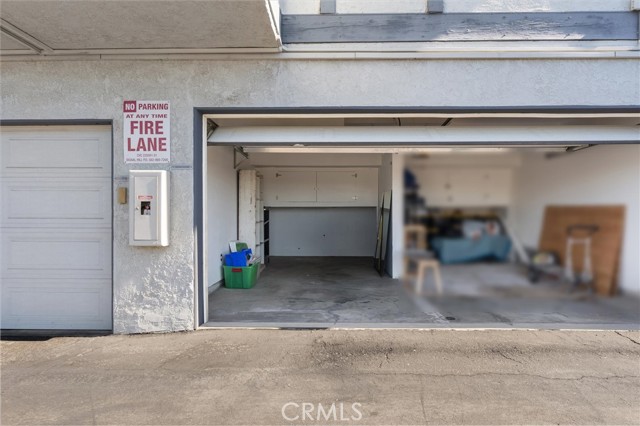 2599 Walnut, 128 photo 23