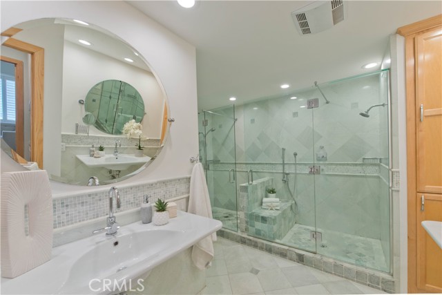 Detail Gallery Image 17 of 37 For 4050 via Dolce #341,  Marina Del Rey,  CA 90292 - 4 Beds | 3/1 Baths