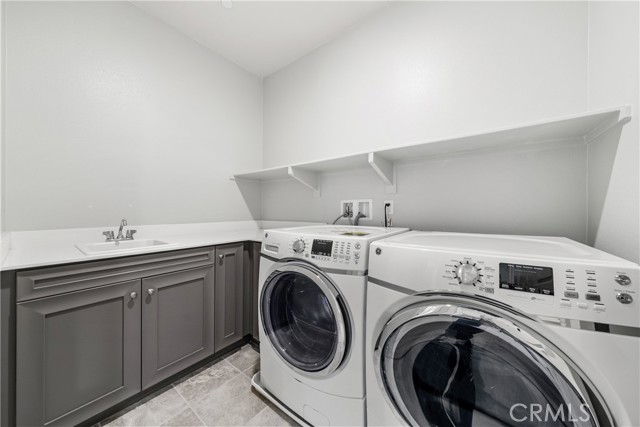 Detail Gallery Image 37 of 49 For 113 Wanderer, Irvine,  CA 92618 - 4 Beds | 4/1 Baths