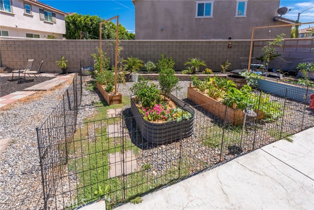 Detail Gallery Image 37 of 42 For 12184 Backwater Way, Jurupa Valley,  CA 91752 - 4 Beds | 2/1 Baths