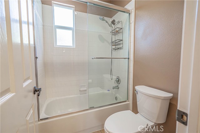 25505 Brighton Place, Stevenson Ranch CA: https://media.crmls.org/medias/1bc62267-47f1-4313-b81c-516060b5459f.jpg
