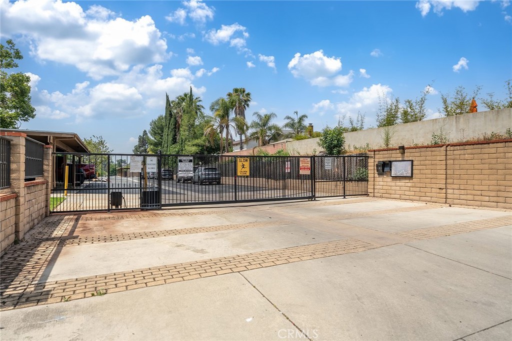 901 Golden Springs Drive #D13