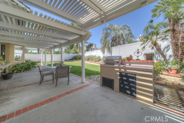 Image 53 of 75 For 25220 Corte Sur